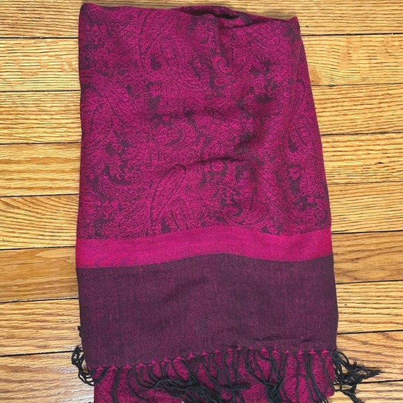Pashmina Silk Blend Paisley Shawl Wrap Scarf Fuchsia Magenta Pink Fringe Trim - Picture 2 of 4